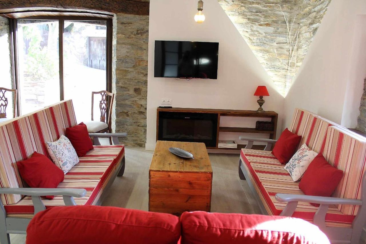 Casa Rural Estrella Del Sil Corbon del Sil 外观 照片